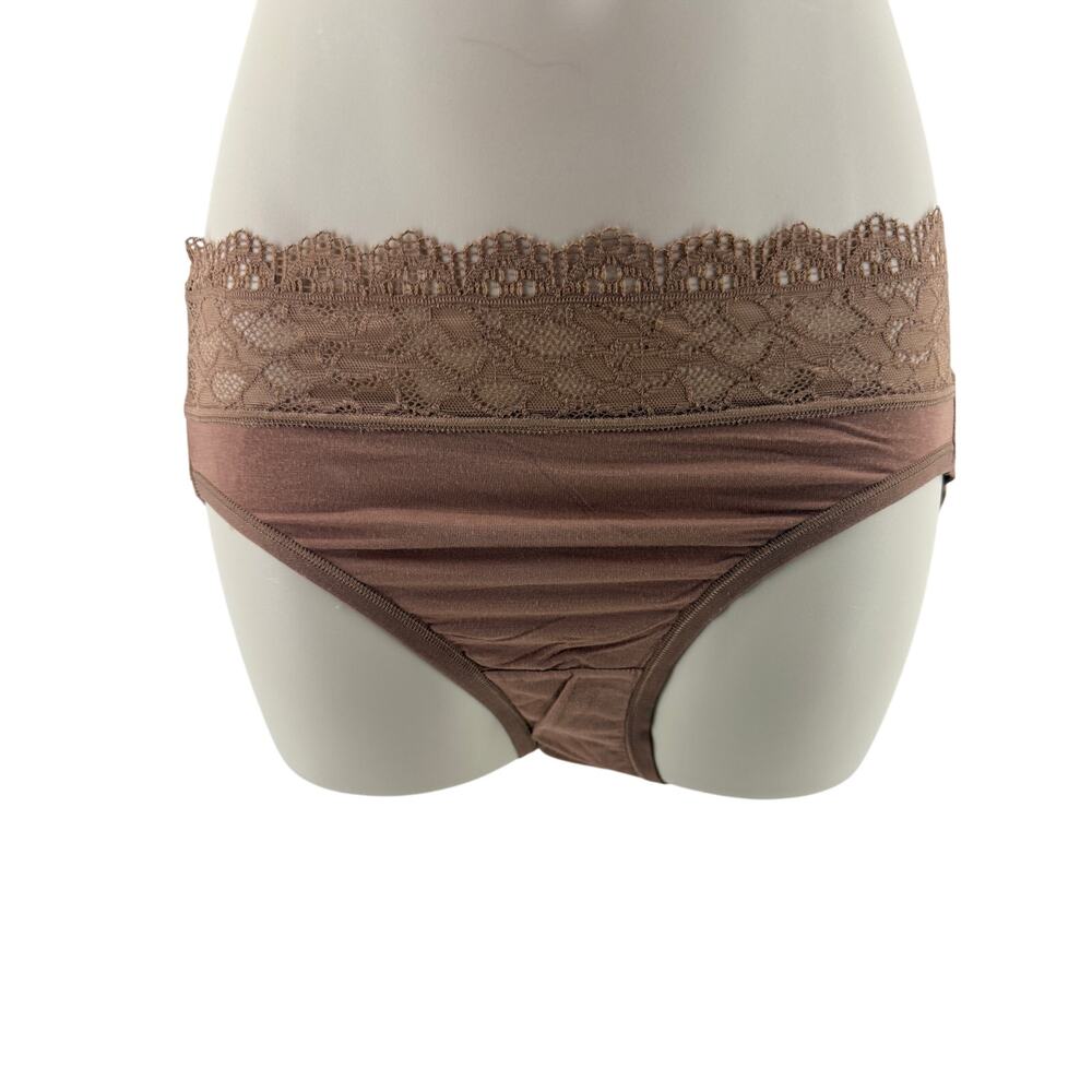 Soma Embraceable High-Leg Panty with Enchanting Lace Womens Medium